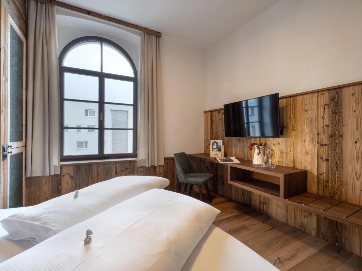 Kirchenwirt Woergl Hotel Ngoại thất bức ảnh