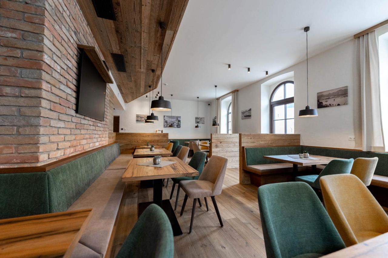Kirchenwirt Woergl Hotel Ngoại thất bức ảnh